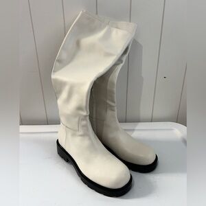 Marc Fisher NWOT  Phidias Tall  Boots  Leather size 9 Ivory